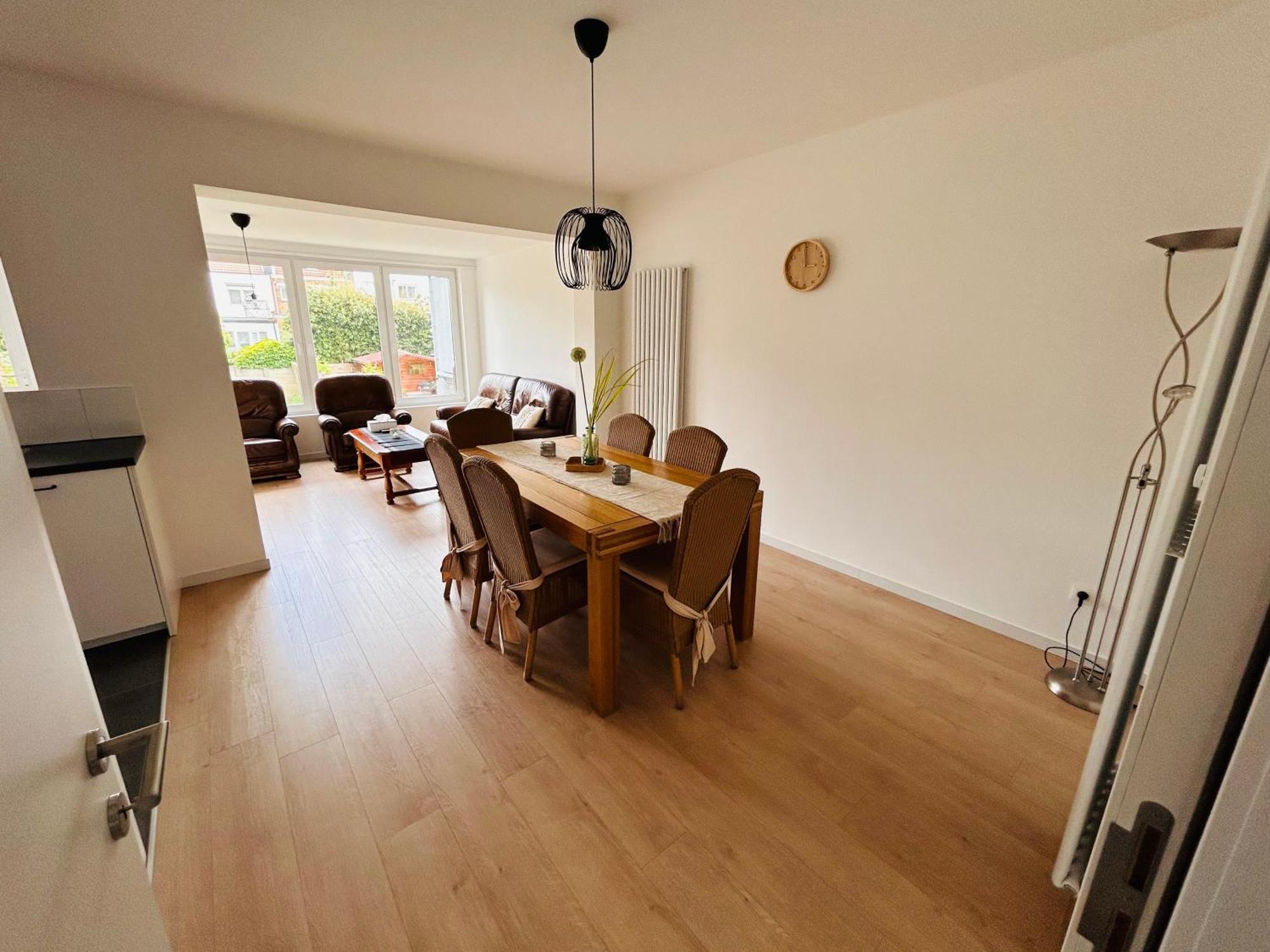Woning In Schoten, Appartement *